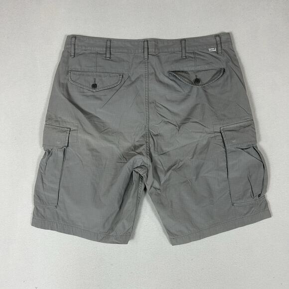 Levi’s Carrier Cargo Shorts Men's 38 Gray Ripstop Outdoor Pockets Hiking Casual - Picture 8 of 12